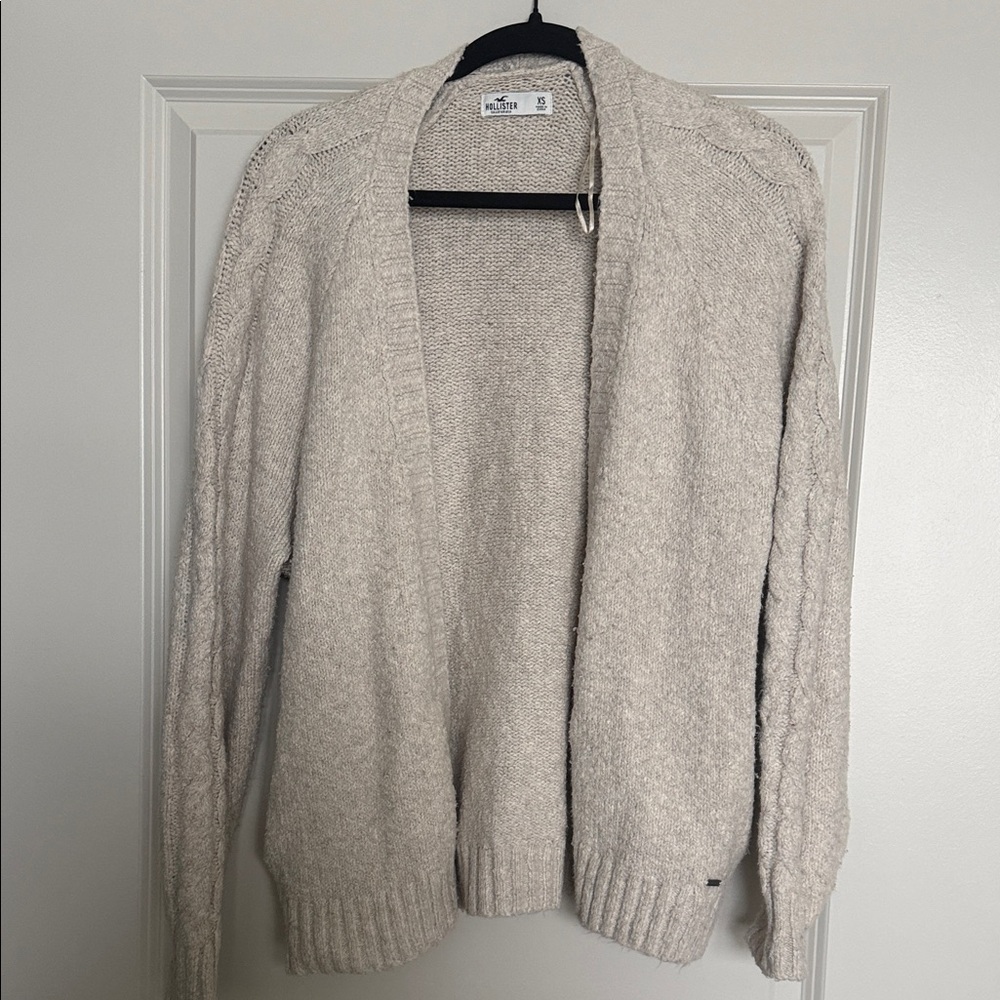 Hollister Cream Knit Cardigan